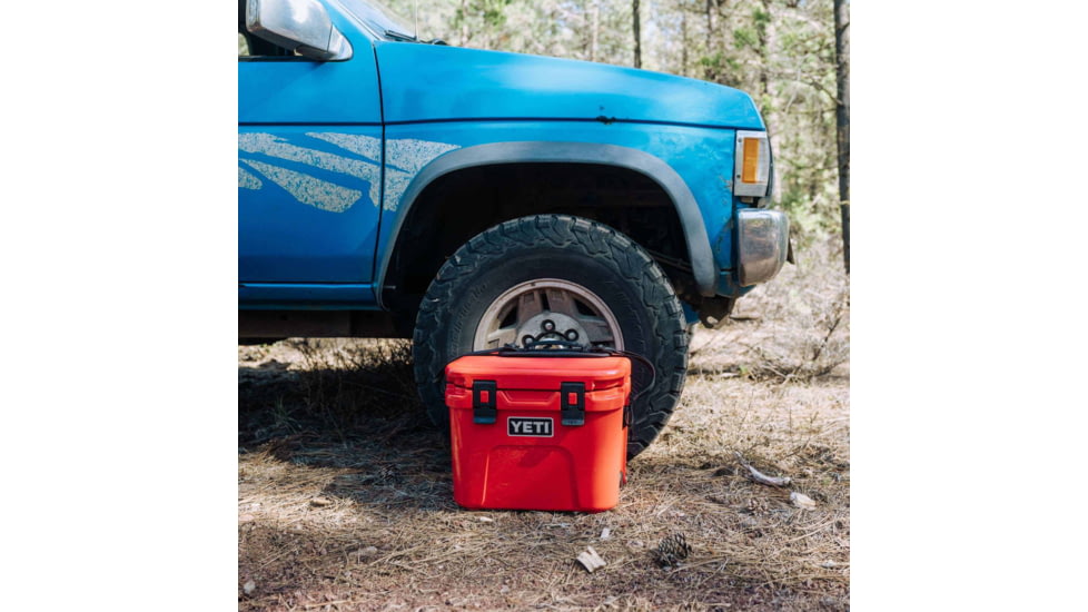 Yeti Roadie 15 Quart Hard Cooler