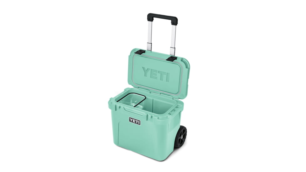 Yeti Roadie 32 Quart Wheeled Cooler