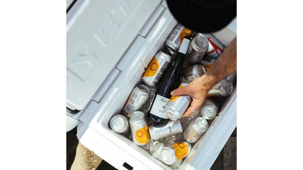 Yeti Tundra 45 Quart Hard Cooler