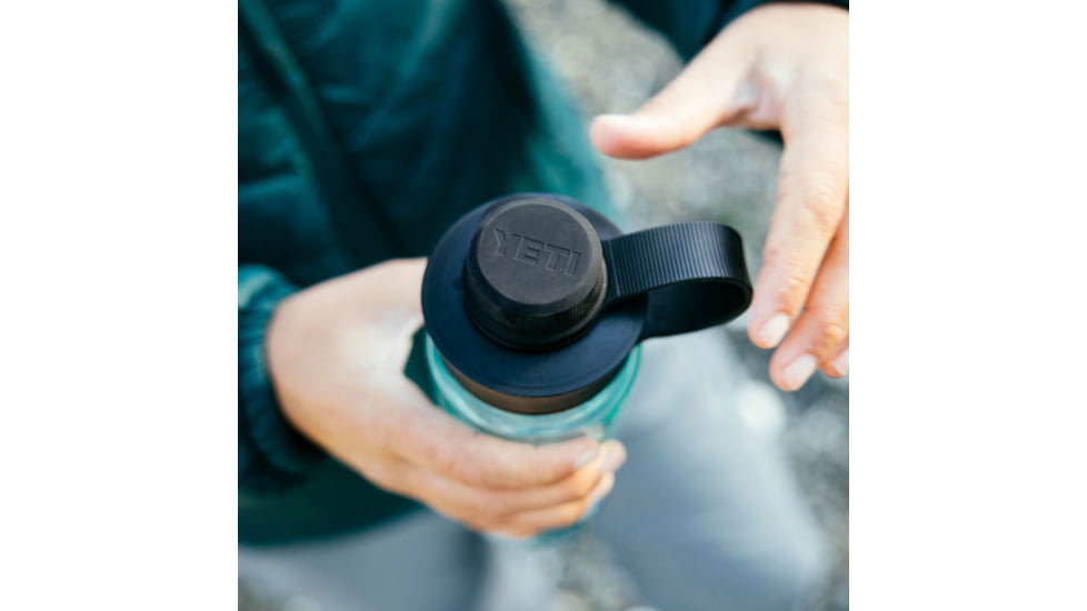 Yeti Yonder 0.75L Tether Bottle, Seafoam, 0.75 Liter, 21071502374