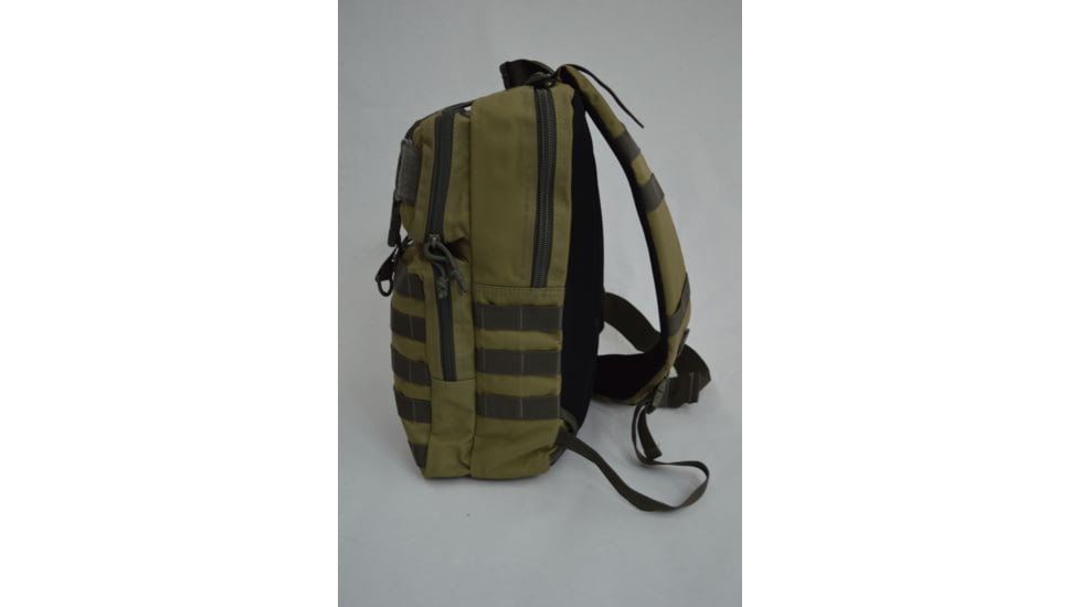 Yukon Outfitters Overwatch Sling Pack,17x12x4in,Coyote/Foliage MG-5032tt