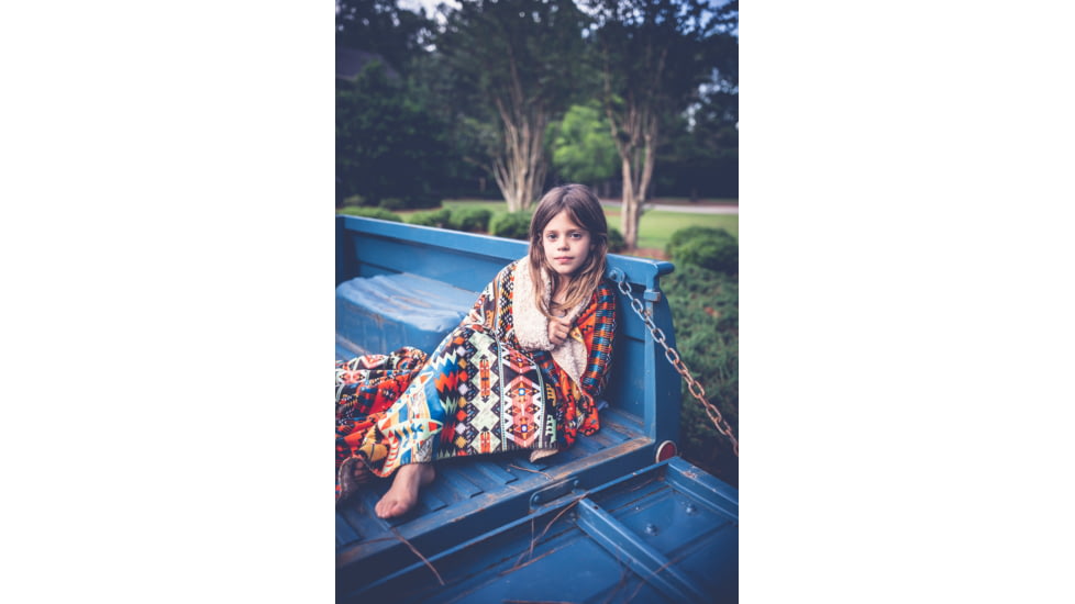 Yukon Outfitters Sherpa Lined Lodge Blanket, 50x 60in, Fish n Fly, MGYSB8031