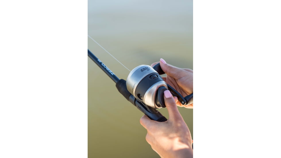 Lew's Classic Pro Baitcast Reel, LH Retrieve, 7.5-1 Ratio, 4+1 Bearings, CP1SHL