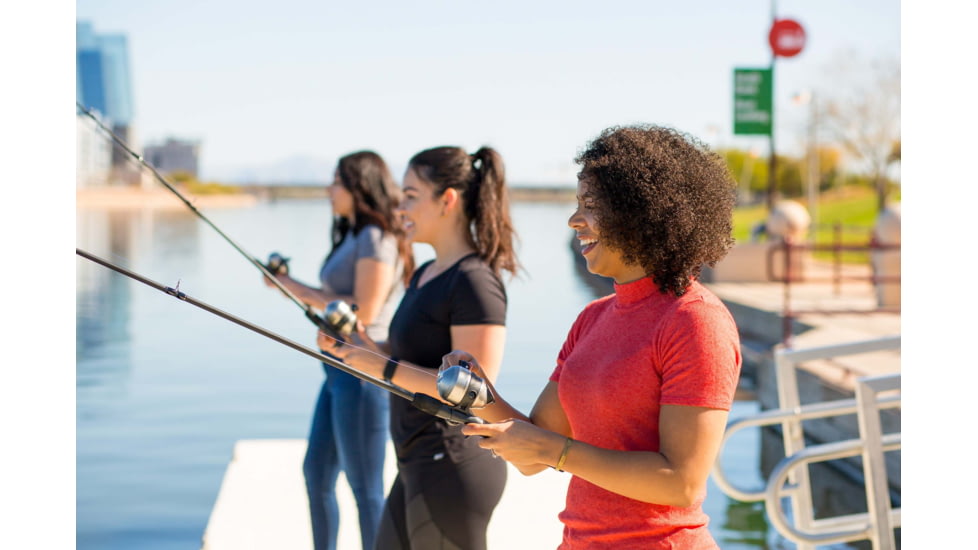 Lew's Classic Pro Baitcast Reel, LH Retrieve, 7.5-1 Ratio, 4+1 Bearings, CP1SHL