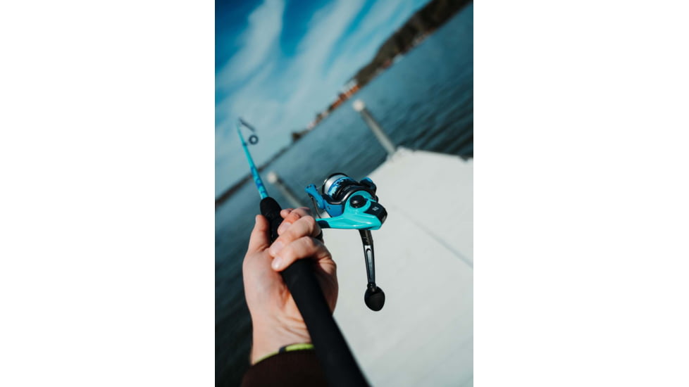 Zebco Splash Spinning Combo, 20 Size Reel, With 8# Line, On 6 Ft., 2 Piece Ml Action Rod, 1/16-3/8oz Lures, 4 Color Assortment, SPL20602MLB