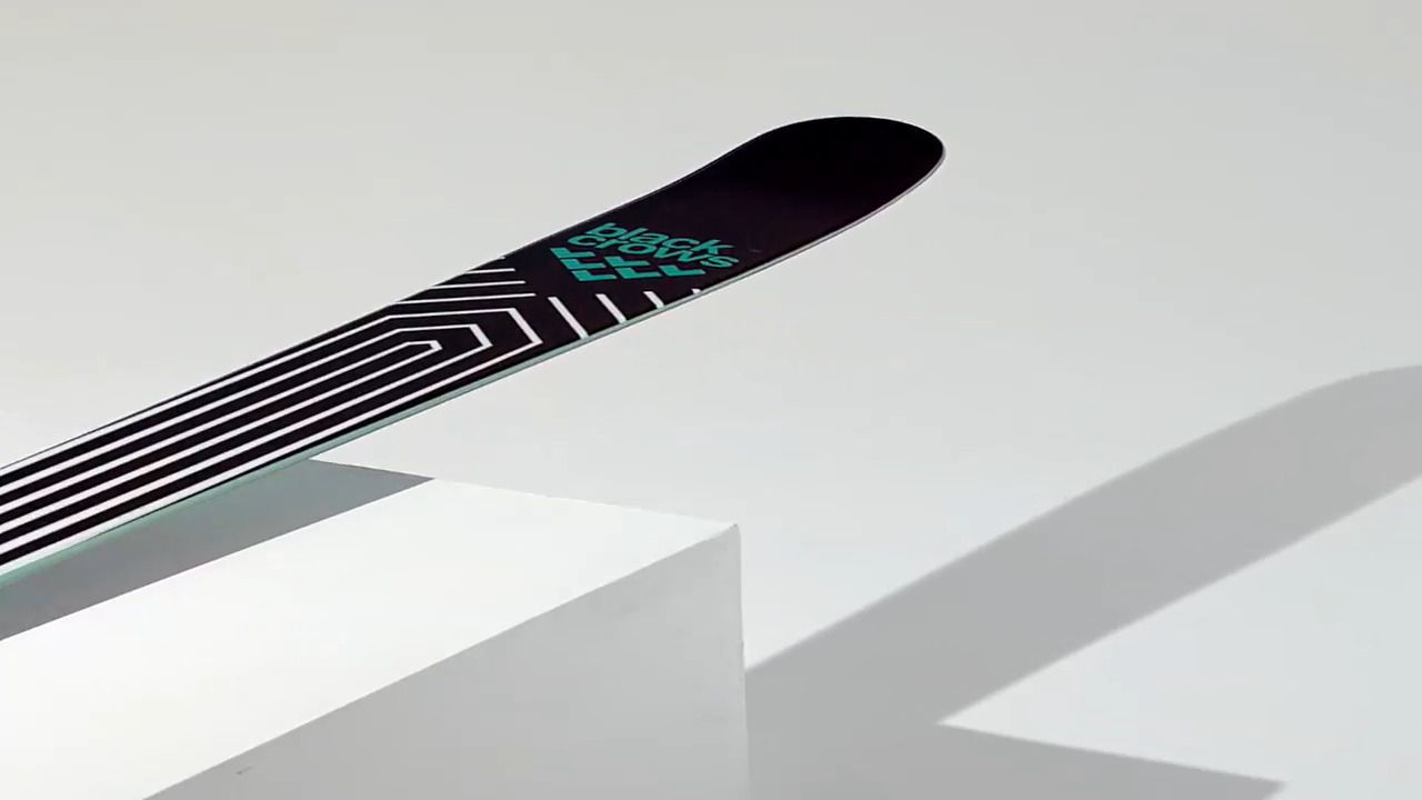 opplanet black crows captis skis slowmo video