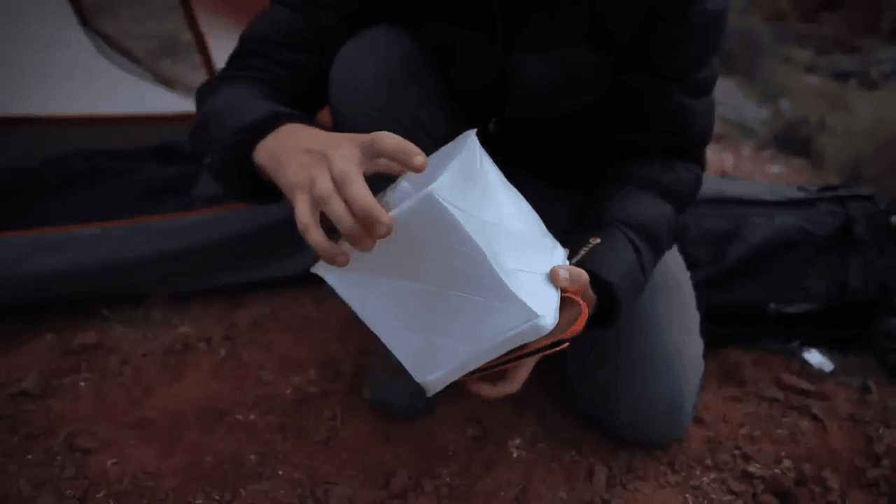 opplanet luminaid packlite titan 2 in 1 phone charger video