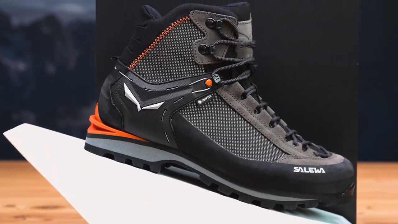 opplanet salewa crow gtx mountaineering boots video