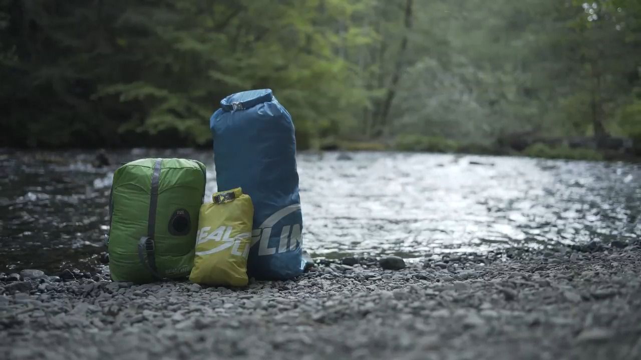 opplanet sealline blockerlite waterproof packing systems sacks video