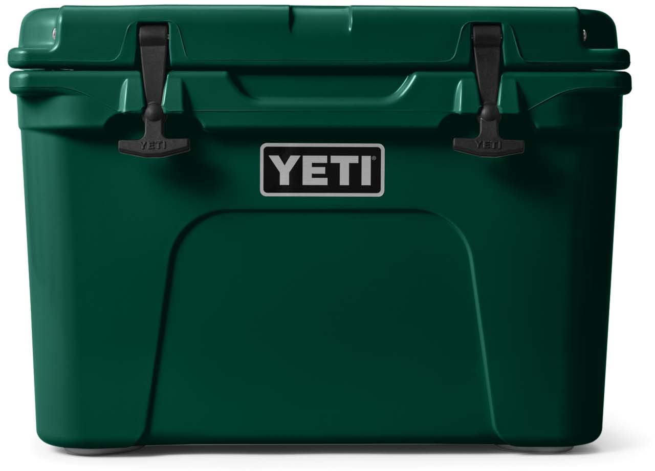 kit,routeYETI Tundra®35 Yeti Tundra 35 Quart Hard Cooler | Hard Coolers | CampSaver.com