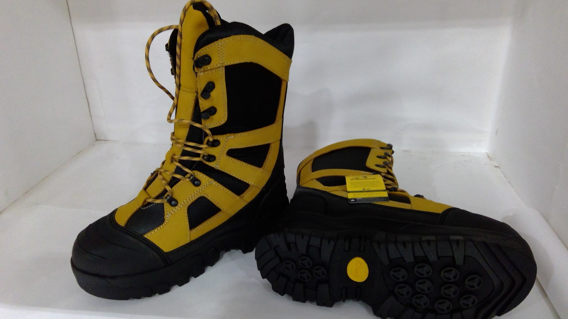 thorogood men's 12 endeavor extreme